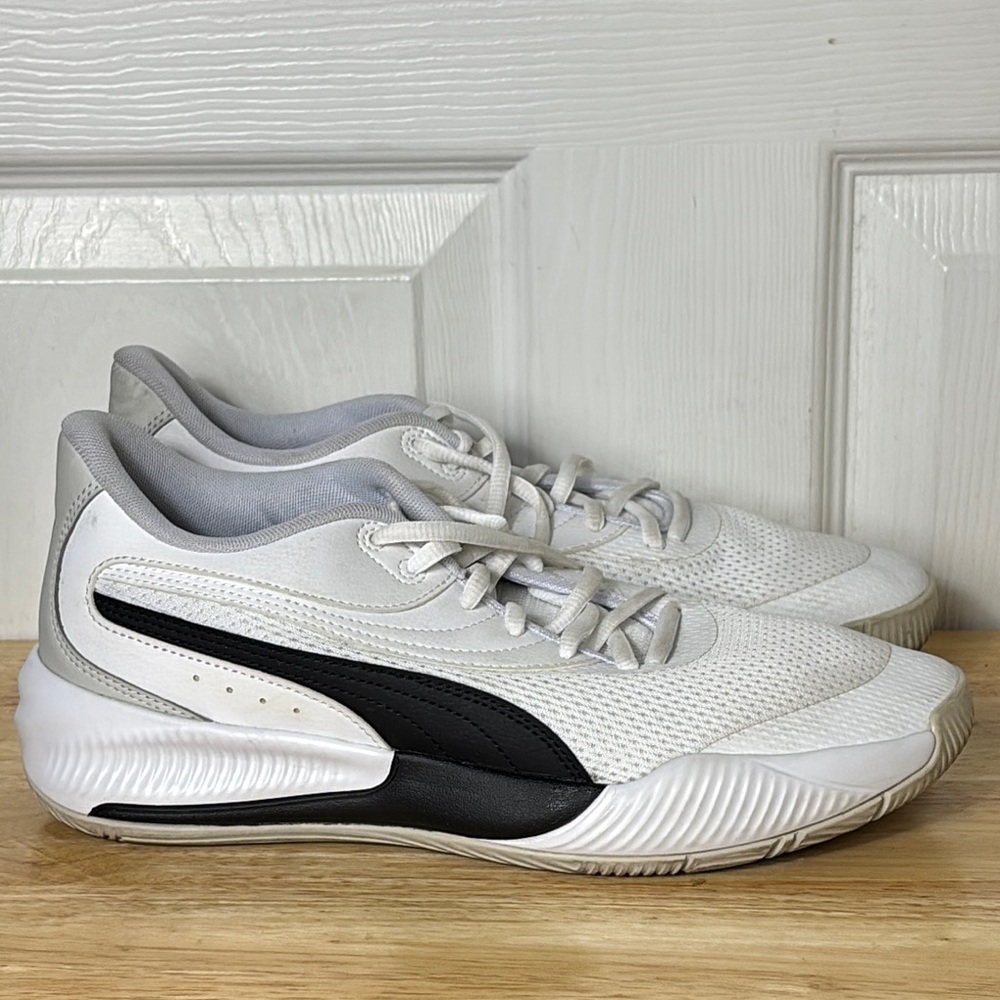 Puma Triple Basketball White and Black Athletic Shoes 195217-06 Men’s Size 9.5